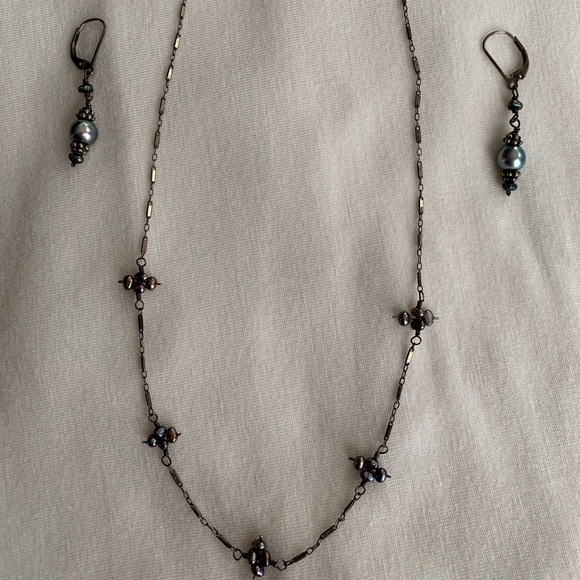 💕Sterling Silver and Pearl Lenni Navarro Necklace - Picture 3 of 7